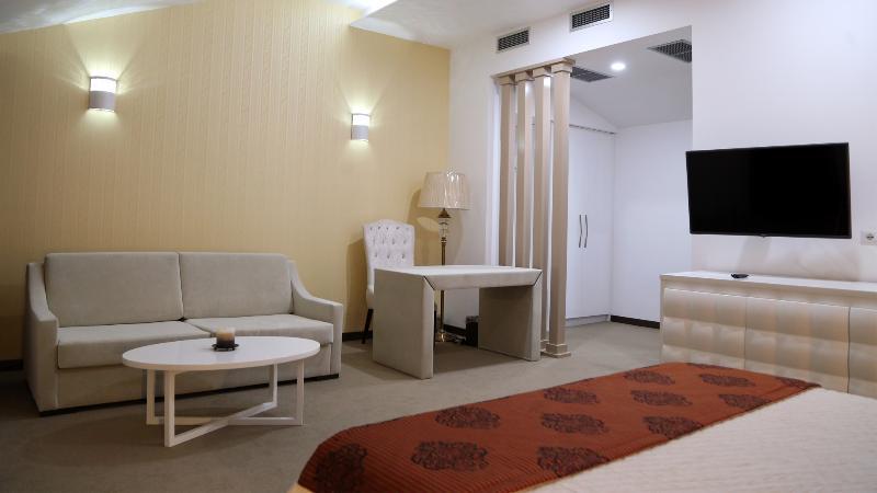 Santa Quaranta Premium Resort Sarandë エクステリア 写真